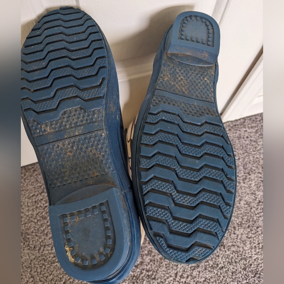 Coach Rain boots for Women. Size 6. Color Blue, Brown and Tan. - Picture 5 of 5